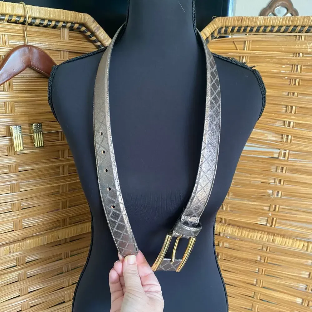 Avignon Gold Metallic Diamond Pattern Leather Belt Medium with Gold Buckle Med